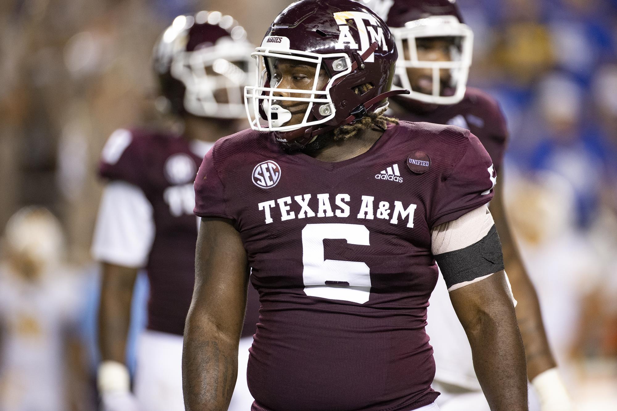 Featured image for “Tigers sign former Texas A&M defensive lineman Adarious Jones”