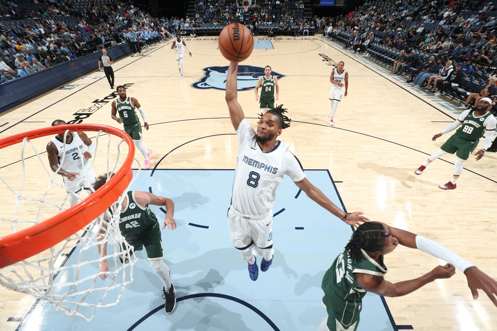 Featured image for “Insider Insights: Grizzlies Went Back to the Grind in Win Over Bucks”