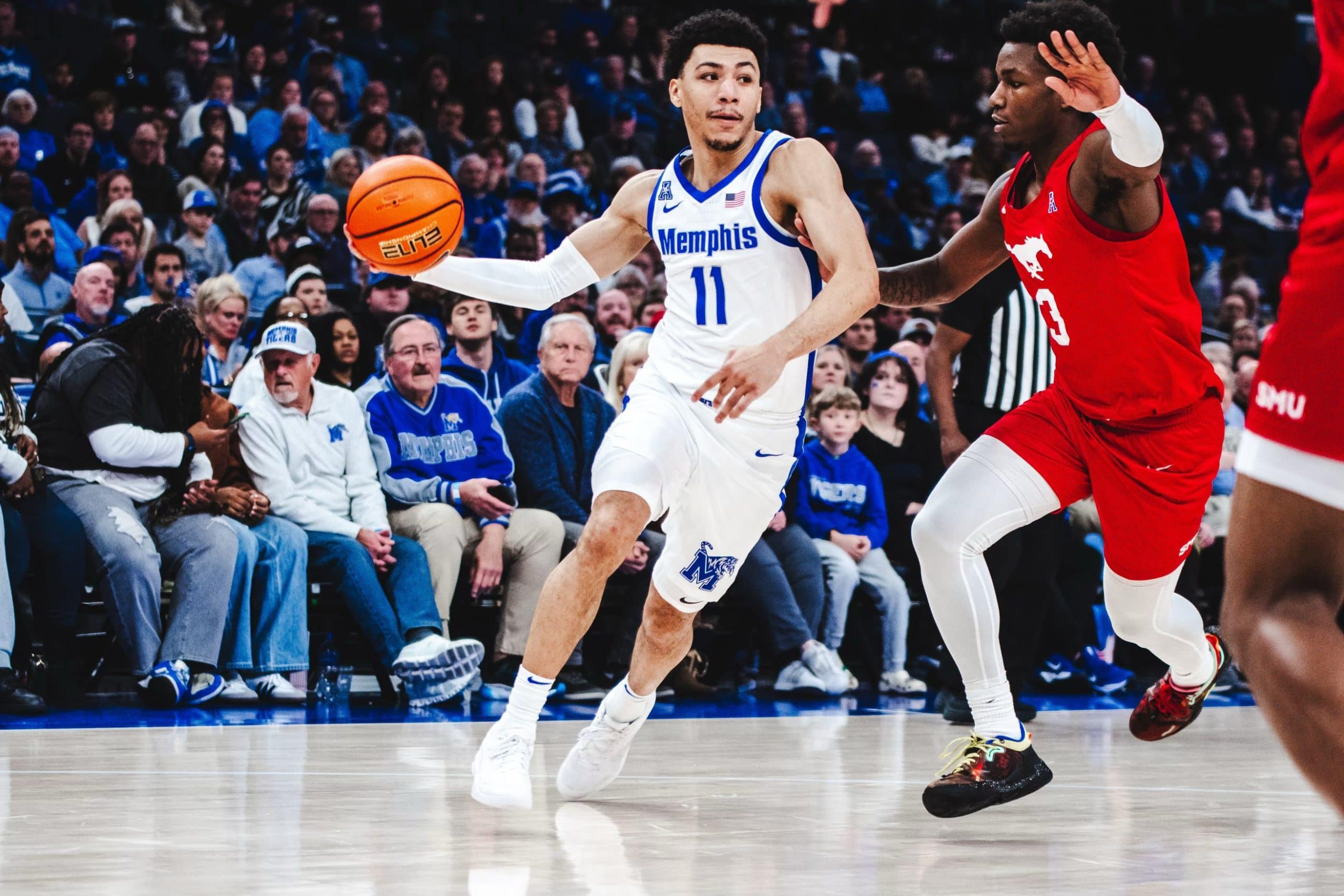 Featured image for “RECAP: Jahvon Quinerly buries second-straight game-winning 3-pointer to lift No. 15 Memphis past SMU in Sunday matinee”