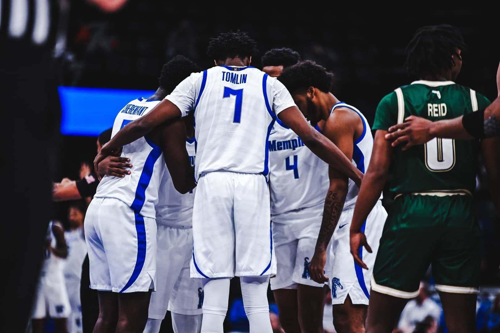 Featured image for “Memphis basketball clinches No. 5 seed in AAC Tournament”
